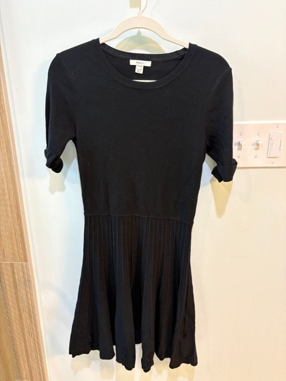 RW&CO Black Pleated Knit Fit & Flare Dress Size M